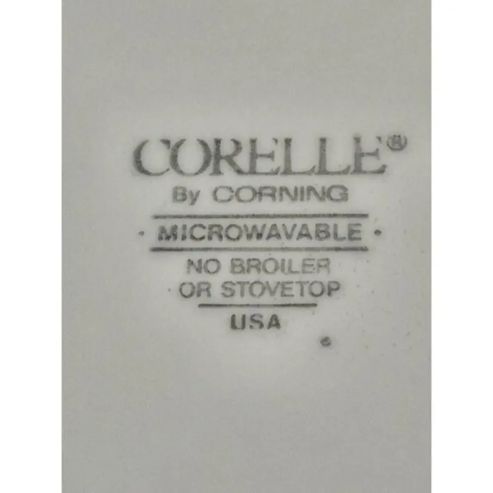 Corelle Santa Christmas‎ Dinner Plate 1991 Limited Edition Corning 10 1/4 In